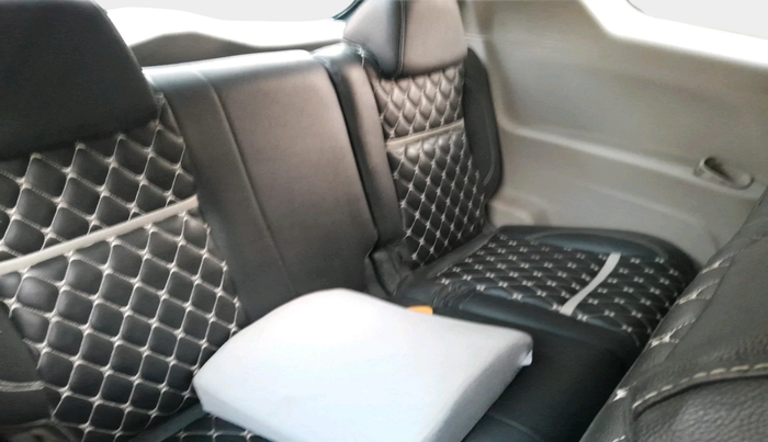 2019 Mahindra MARAZZO M6 8 STR, Diesel, Manual, 1,87,807 km, interior