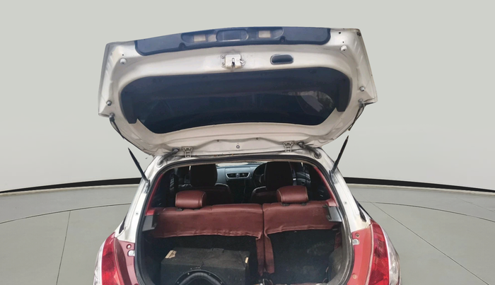 2016 Maruti Swift VXI, Petrol, Manual, 1,15,000 km, exterior