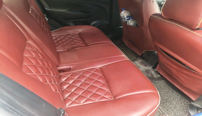 2016 Maruti Swift VXI, Petrol, Manual, 1,15,000 km, interior