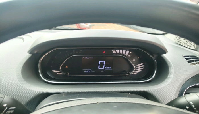 2022 Tata TIGOR XZ CNG, Petrol, Manual, 42,921 km, interior