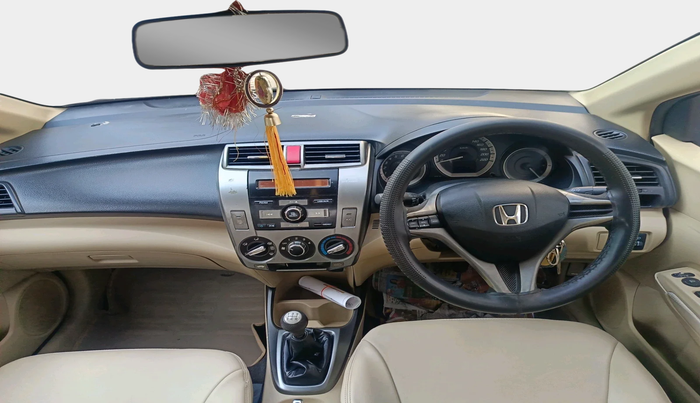 2013 Honda City 1.5L I-VTEC S MT, Petrol, Manual, 1,26,540 km, interior