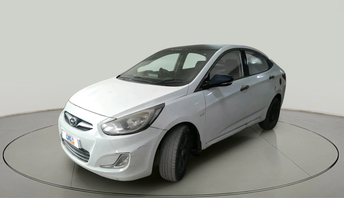 2011 Hyundai Verna FLUIDIC 1.6 CRDI EX, Diesel, Manual, 1,86,113 km, exterior