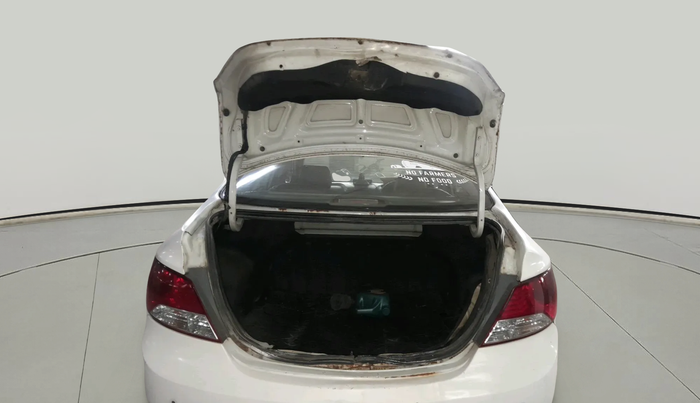 2011 Hyundai Verna FLUIDIC 1.6 CRDI EX, Diesel, Manual, 1,86,113 km, exterior