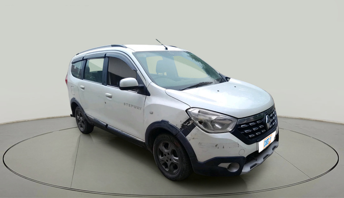 2017 Renault Lodgy 85 PS RXZ STEPWAY 8 STR, Diesel, Manual, 63,514 km, exterior