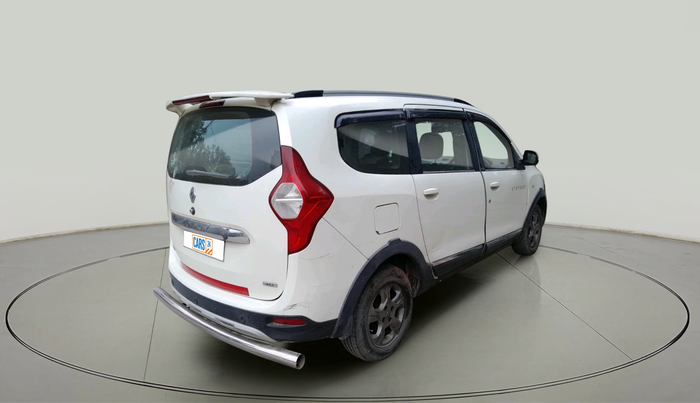 2017 Renault Lodgy 85 PS RXZ STEPWAY 8 STR, Diesel, Manual, 63,514 km, exterior