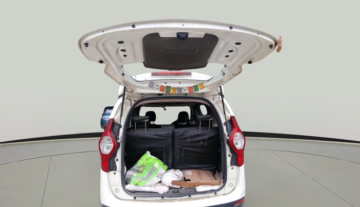 2017 Renault Lodgy 85 PS RXZ STEPWAY 8 STR, Diesel, Manual, 63,514 km, exterior