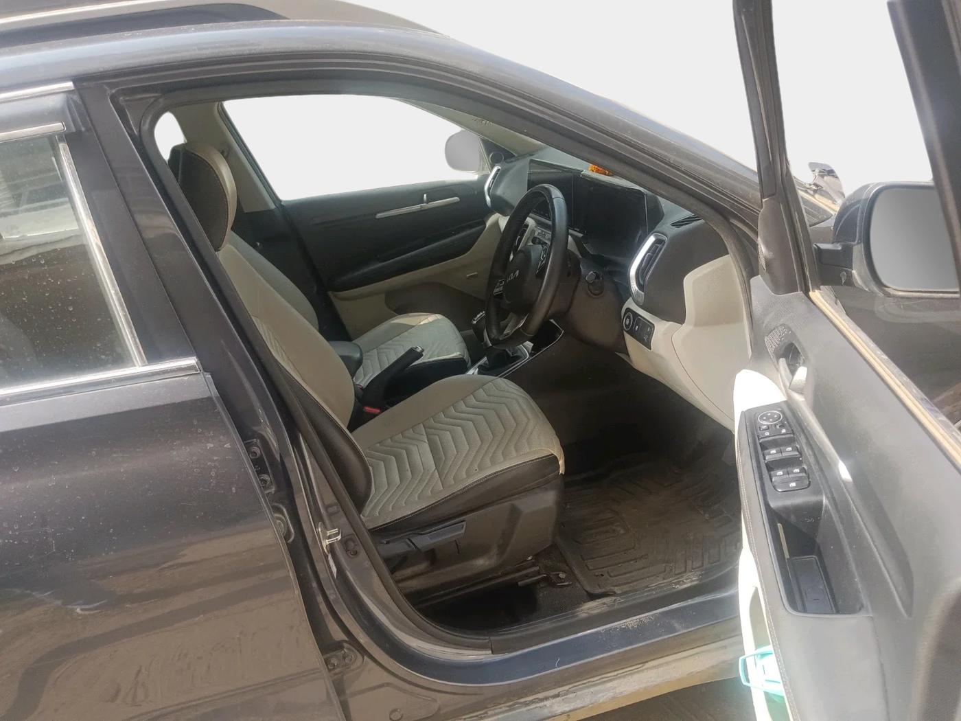 2022 KIA SONET HTX PLUS 1.5, Diesel, Manual, 35,709 km, interior