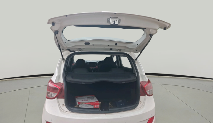 2016 Hyundai Grand i10 SPORTZ 1.2 KAPPA VTVT, Petrol, Manual, 41,740 km, exterior