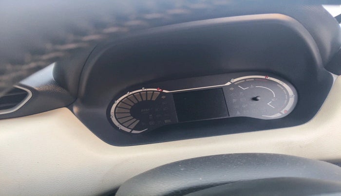 2024 Nissan MAGNITE XL, Petrol, Manual, 15,123 km, interior