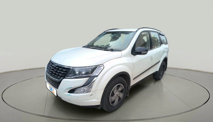 2019 Mahindra XUV500 W7, Diesel, Manual, 1,52,283 km, exterior