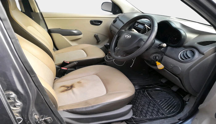 2013 Hyundai i10 ERA 1.1, Petrol, Manual, 66,303 km, interior