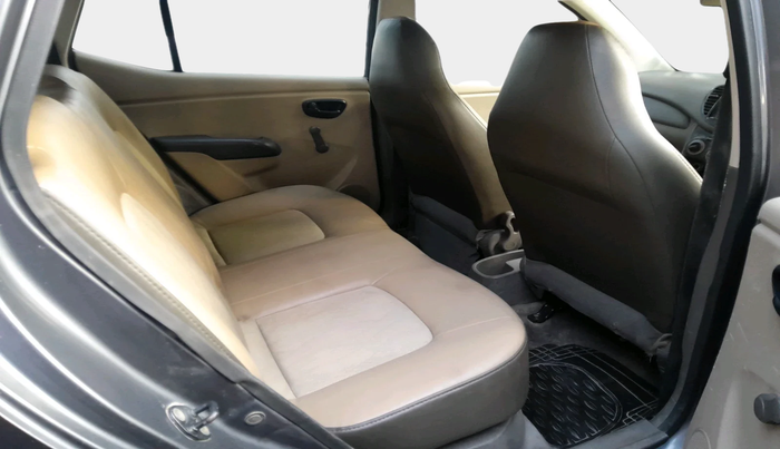 2013 Hyundai i10 ERA 1.1, Petrol, Manual, 66,303 km, interior