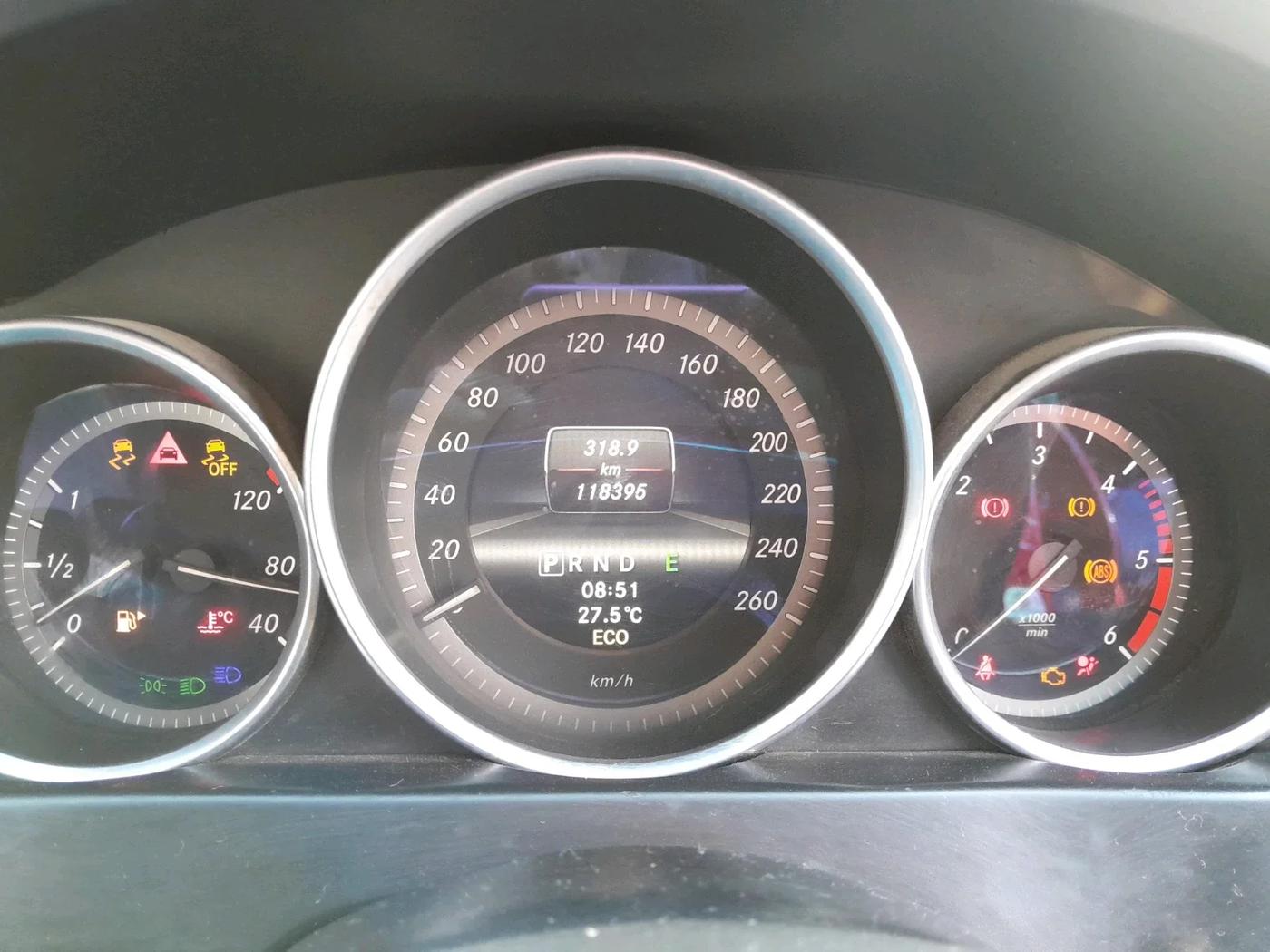 2012 Mercedes Benz C Class C220 CDI ELEGANCE, Diesel, Automatic, 11,83,000 km, interior