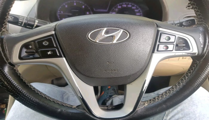 2012 Hyundai Verna FLUIDIC 1.6 CRDI SX, Diesel, Manual, 1,55,731 km, interior