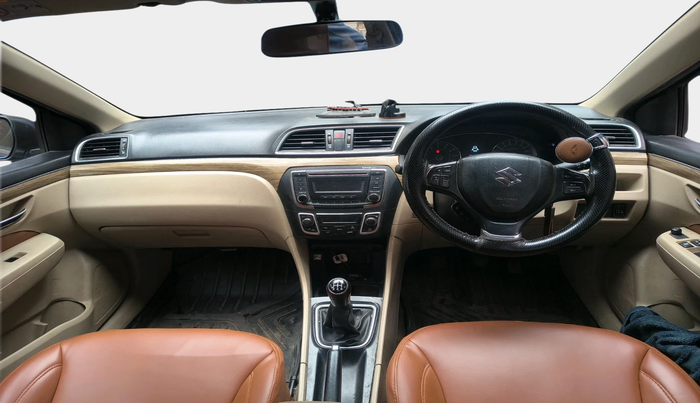 2018 Maruti Ciaz DELTA 1.5 SHVS MT PETROL, Petrol, Manual, 48,864 km, interior