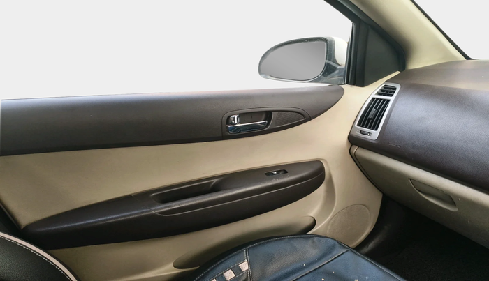 2011 Hyundai i20 ASTA 1.2, Petrol, Manual, 87,434 km, interior