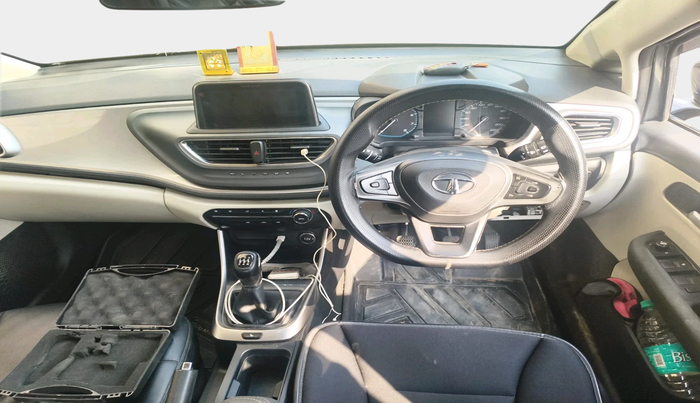 2022 Tata ALTROZ XZ PETROL, Petrol, Manual, 52,324 km, interior