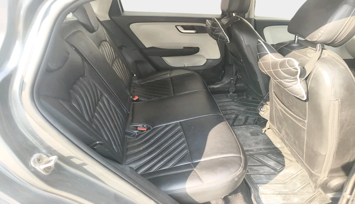 2022 Tata ALTROZ XZ PETROL, Petrol, Manual, 52,324 km, interior