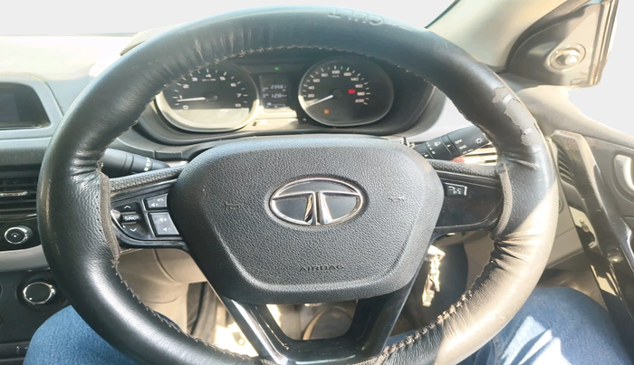 2018 Tata NEXON XM PETROL, Petrol, Manual, 81,213 km, interior