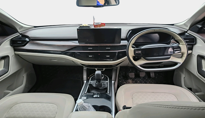 2024 Tata Safari ACCOMPLISHED PLUS DUAL TONE, Diesel, Manual, 49,793 km, interior