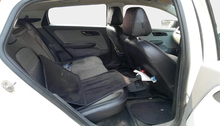 2020 Tata ALTROZ XM PETROL, Petrol, Manual, 93,067 km, interior