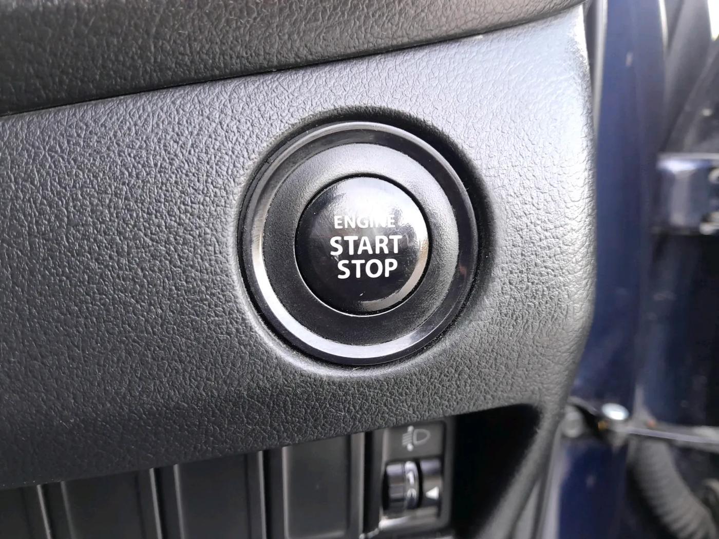 2019 Toyota Glanza V, Petrol, Manual, 1,27,157 km, interior