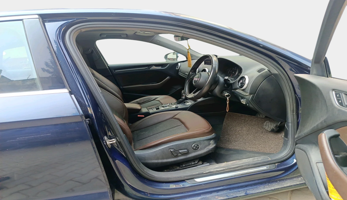 2019 Audi A3 35 TDI Premium Plus, Diesel, Automatic, 36,058 km, interior