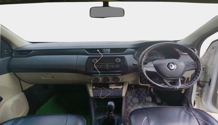 2023 Renault TRIBER RXL MT, Petrol, Manual, 53,091 km, interior