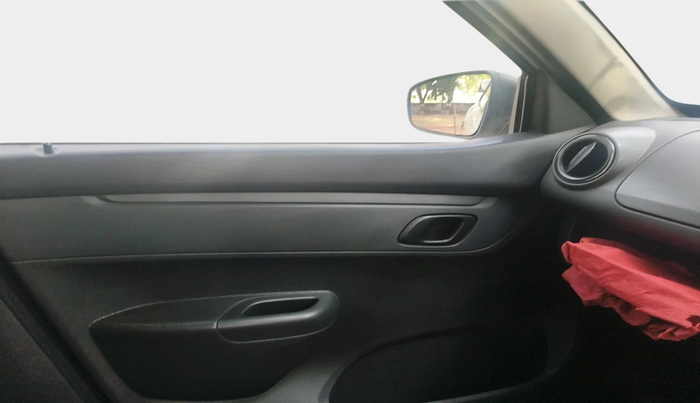 2016 Renault Kwid RXT 0.8, Petrol, Manual, 98,167 km, interior