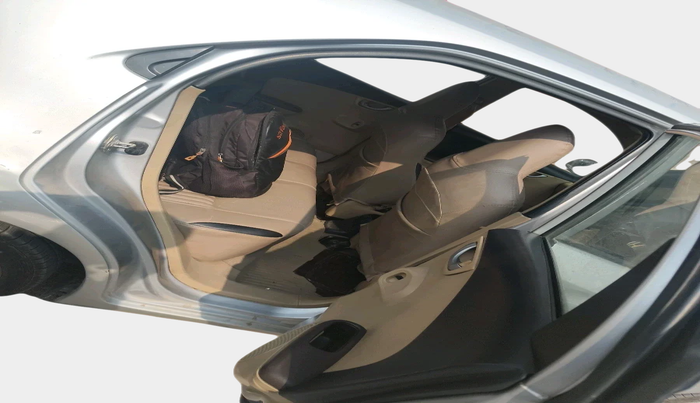 2012 Honda Brio V MT, Petrol, Manual, 57,950 km, interior