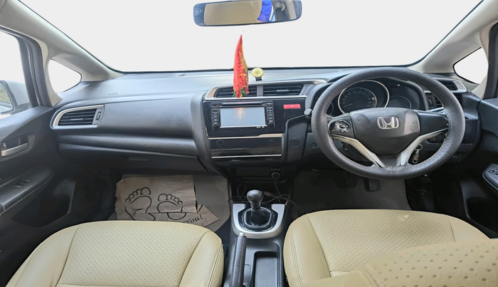 2016 Honda Jazz 1.5L I-DTEC VX, Diesel, Manual, 1,53,267 km, interior