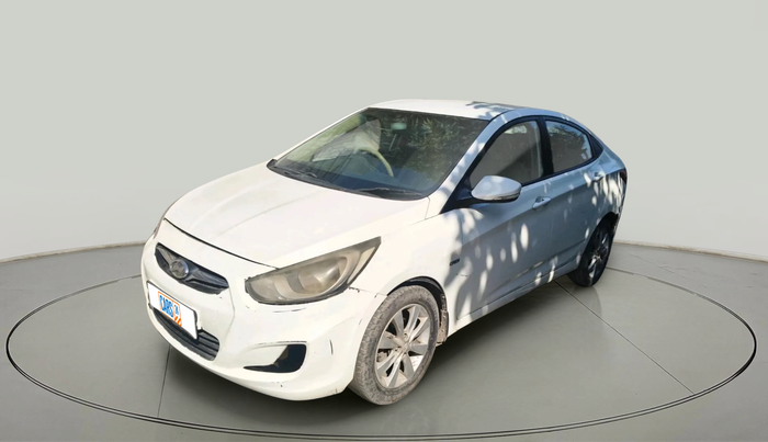 2013 Hyundai Verna FLUIDIC 1.6 CRDI SX, Diesel, Manual, 1,04,758 km, exterior