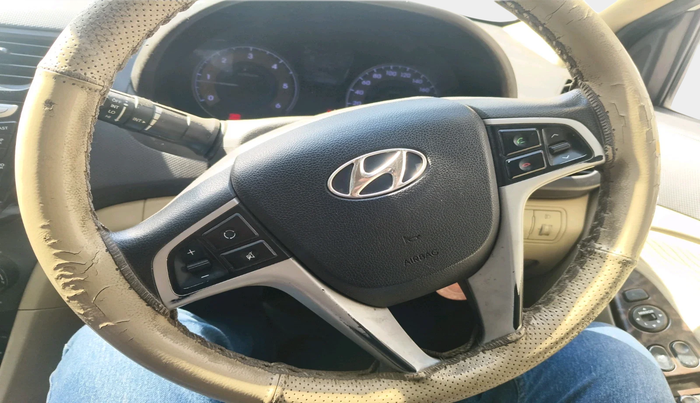 2013 Hyundai Verna FLUIDIC 1.6 CRDI SX, Diesel, Manual, 1,04,758 km, interior