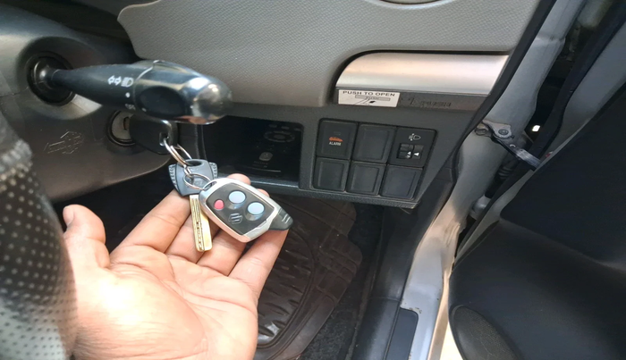 2012 Maruti Wagon R 1.0 LXI, Petrol, Manual, 1,04,458 km, interior