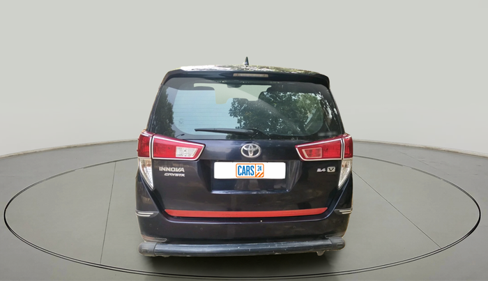 2021 Toyota Innova Crysta 2.4 VX 8 STR, Diesel, Manual, 1,13,526 km, exterior