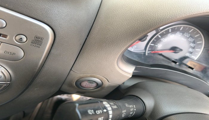 2012 Nissan Micra XV PREMIUM DIESEL, Diesel, Manual, 73,760 km, interior