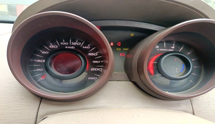 2015 Mahindra XUV500 W4, Diesel, Manual, 1,12,536 km, interior