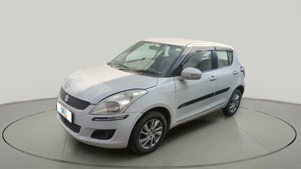 Used 2013 Maruti Swift ZXI Manual | Cars24
