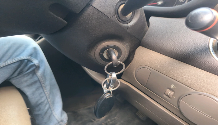 2013 Hyundai i10 SPORTZ 1.2, Petrol, Manual, 43,288 km, interior