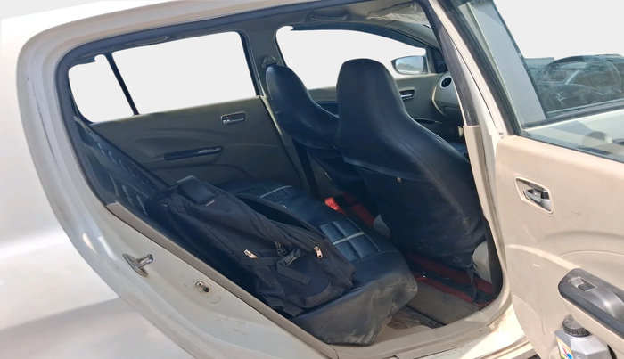 2016 Maruti Celerio VDI, Diesel, Manual, 1,74,435 km, interior