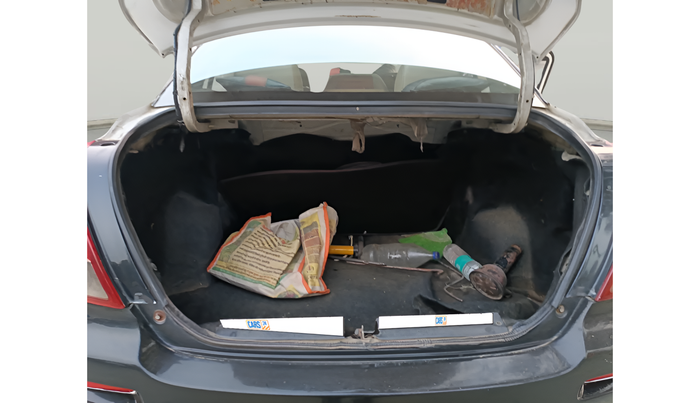 2013 Maruti Swift Dzire TOUR DIESEL, Diesel, Manual, 2,77,140 km, exterior