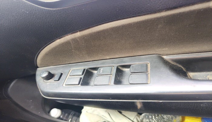 2015 Maruti Swift VDI, Diesel, Manual, 87,706 km, interior