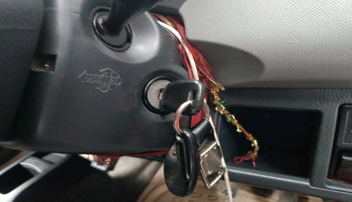 2012 Maruti Wagon R 1.0 LXI, Petrol, Manual, 94,747 km, interior