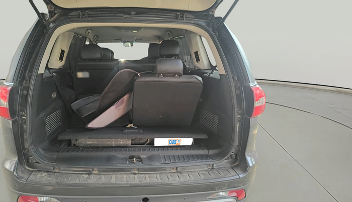 2018 Tata Hexa XM 4X2 7 STR, Diesel, Manual, 42,689 km, exterior