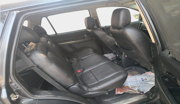 2018 Tata Hexa XM 4X2 7 STR, Diesel, Manual, 42,689 km, interior