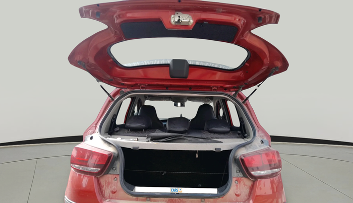 2017 Mahindra Kuv100 K8 D 6 STR, Diesel, Manual, 81,450 km, exterior