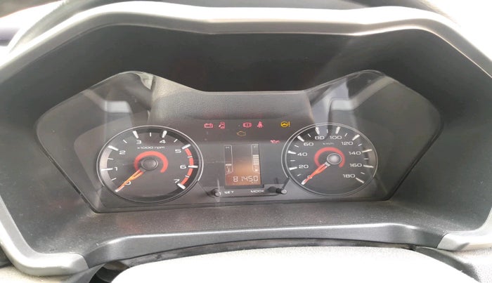 2017 Mahindra Kuv100 K8 D 6 STR, Diesel, Manual, 81,450 km, interior