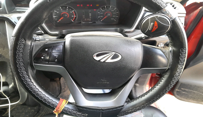 2017 Mahindra Kuv100 K8 D 6 STR, Diesel, Manual, 81,450 km, interior
