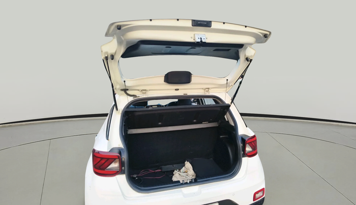 2019 Hyundai VENUE S 1.2, Petrol, Manual, 57,047 km, exterior