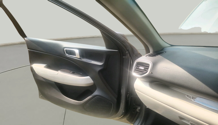 2024 Hyundai VENUE S(O) 1.2, Petrol, Manual, 21,413 km, interior